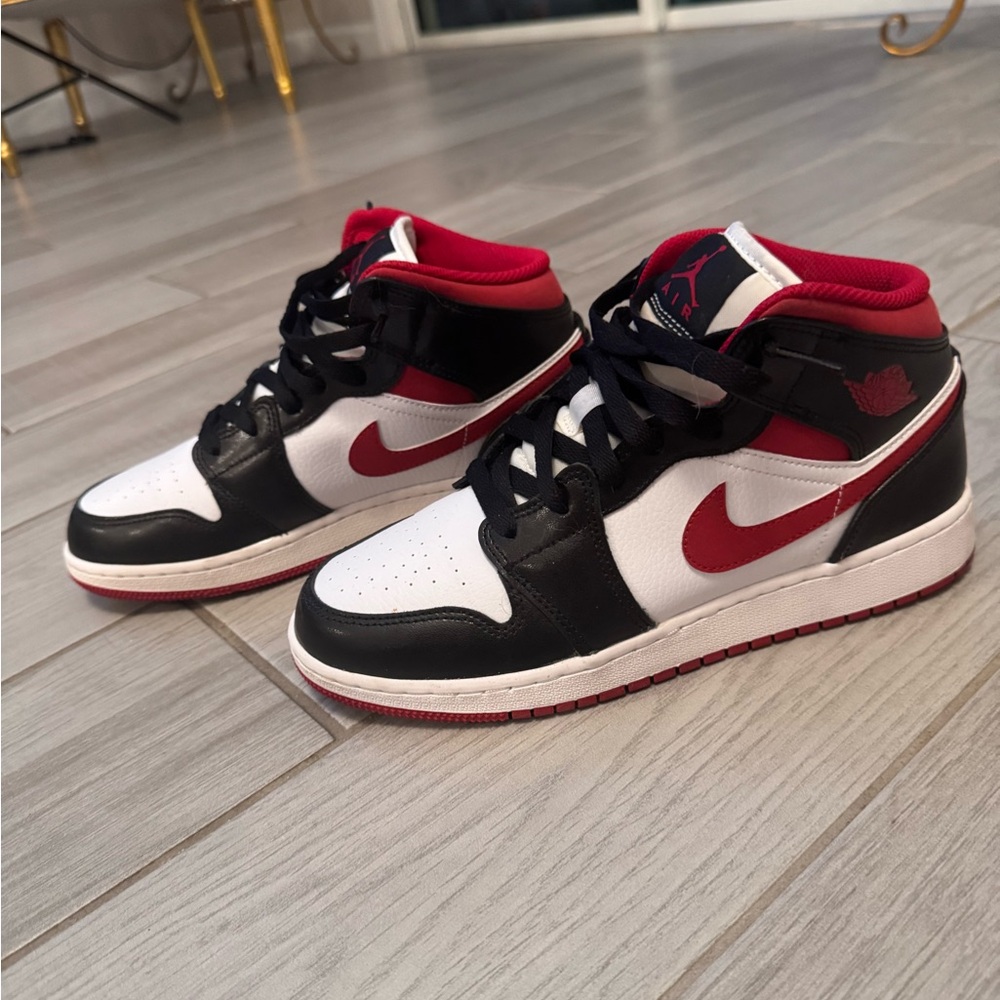 Jordan Kids Sneakers Black White Red